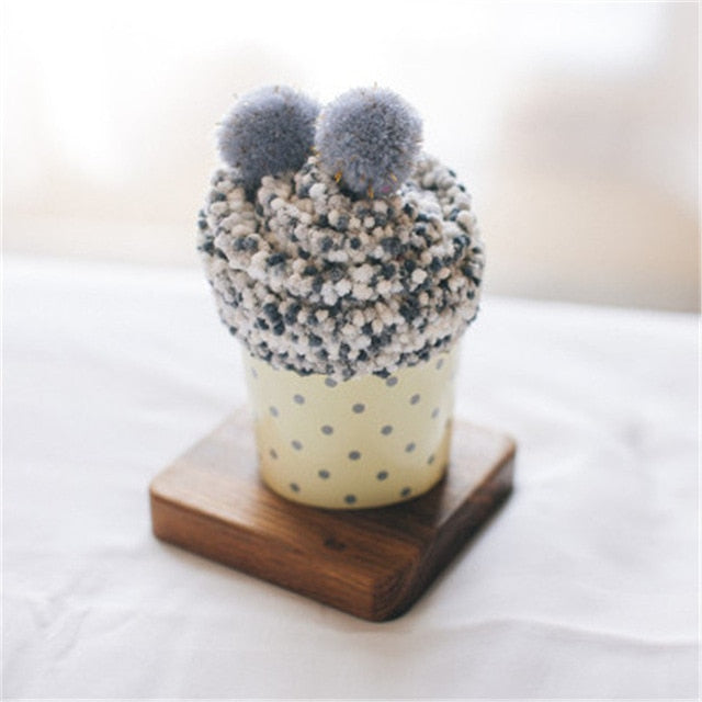 Cupcake Pom Pom Crew Socks